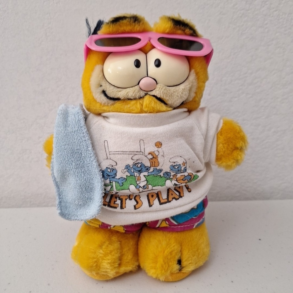RARE Vtg‎ DAKIN 1981 Garfield Cat SMURF SHIRT Hawaii Vacation Plush Stuffed Toy